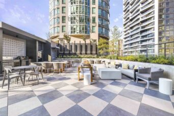 #3402 – 1335 Howe Street